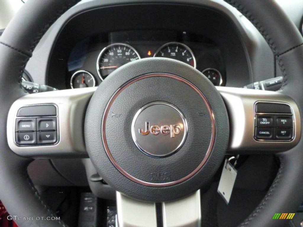 2013 Jeep Patriot Limited 4x4 Steering Wheel Photos