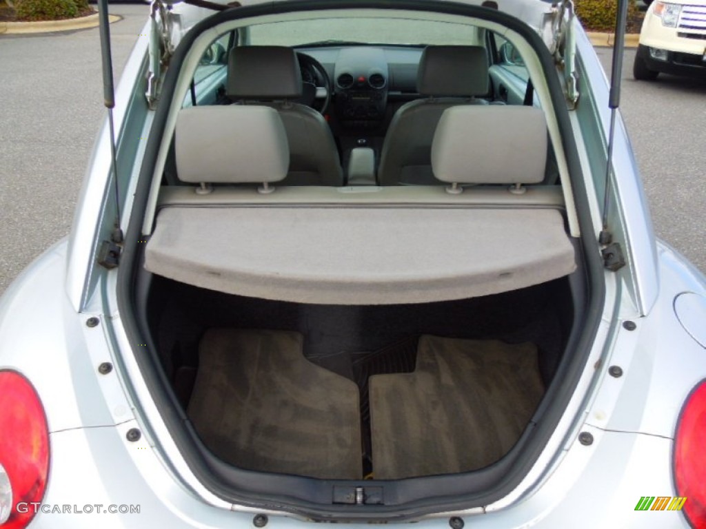 2007 Volkswagen New Beetle 2.5 Coupe Trunk Photo #77027413