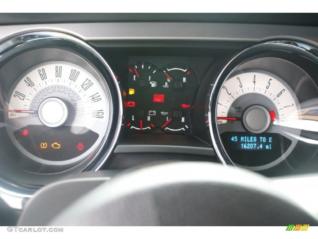 2012 Ford Mustang GT Premium Coupe Gauges Photo #77027608