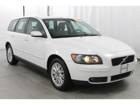 2005 Volvo V50