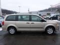 2013 Sandstone Dodge Grand Caravan American Value Package  photo #6