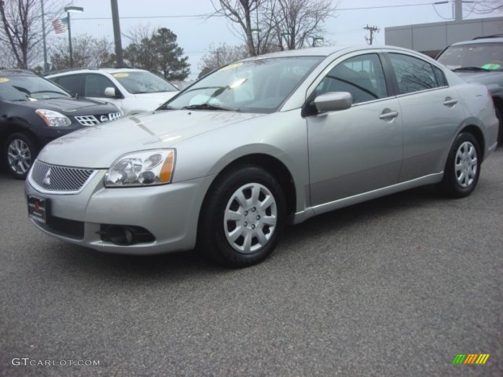 2012 Mitsubishi Galant ES Exterior Photos