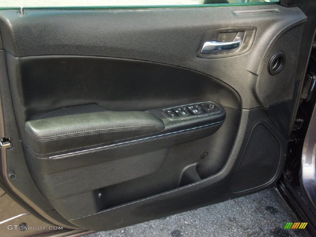 2013 Dodge Charger SE Black Door Panel Photo #77030466