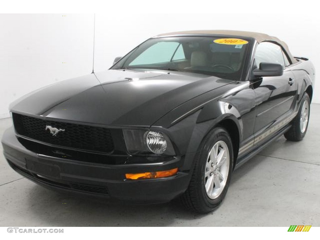 2007 Mustang V6 Premium Convertible - Black / Medium Parchment photo #2