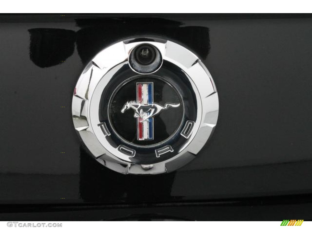 2007 Mustang V6 Premium Convertible - Black / Medium Parchment photo #15