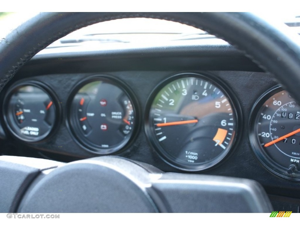 1984 Porsche 911 Carrera Targa Gauges Photo #77031573