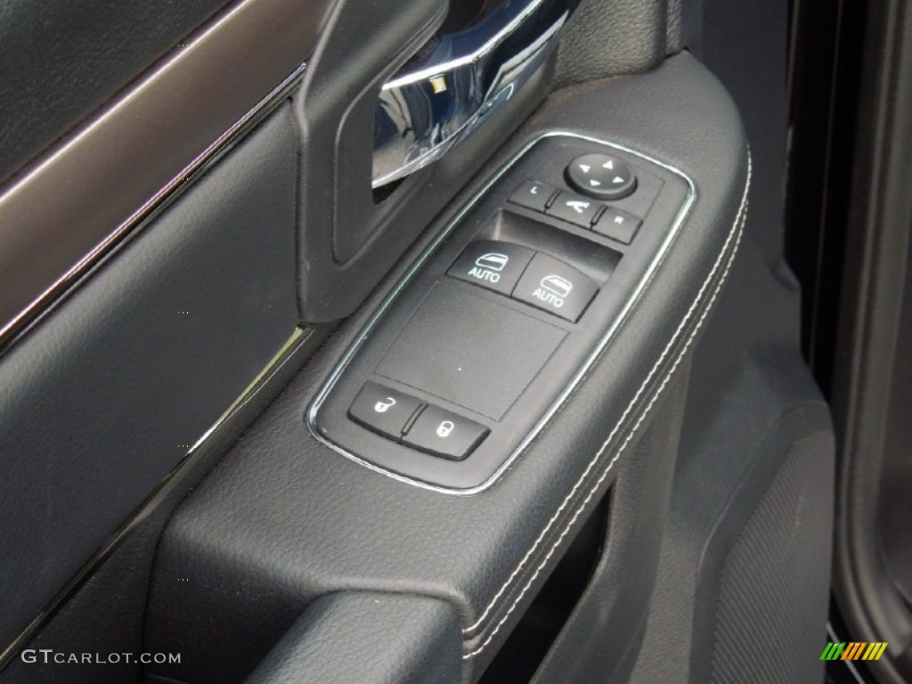2013 Ram 1500 R/T Regular Cab Controls Photo #77031659