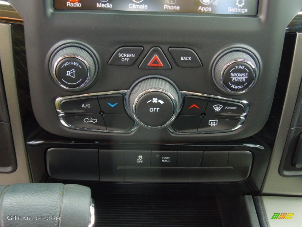 2013 Ram 1500 R/T Regular Cab Controls Photo #77031699