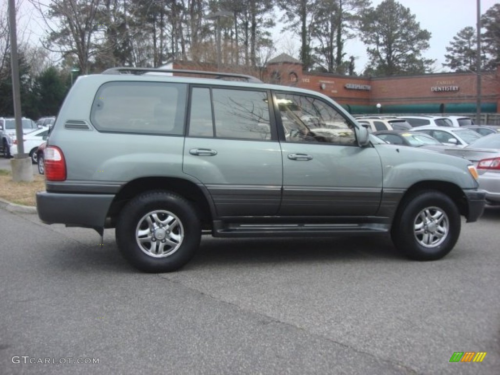 2001 LX 470 - Riverrock Green Metallic / Ivory photo #3