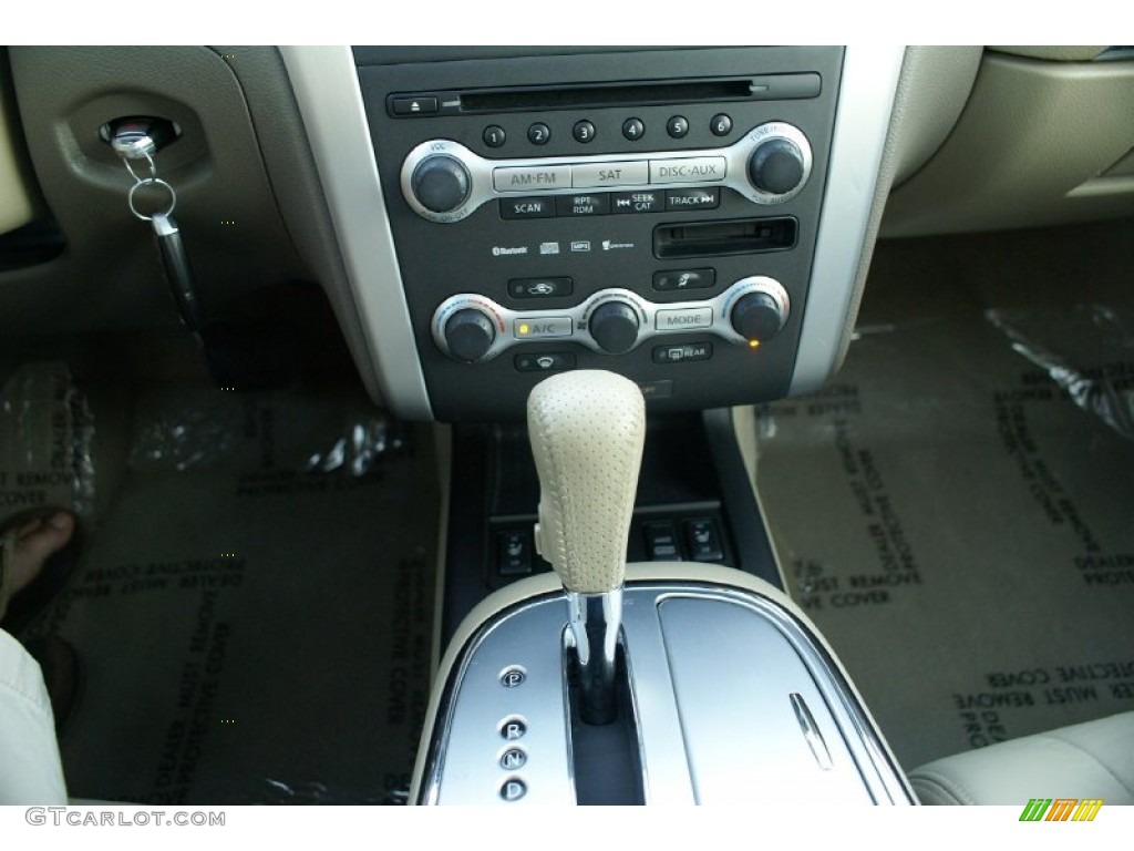 2009 Nissan Murano SL AWD Controls Photo #77032094