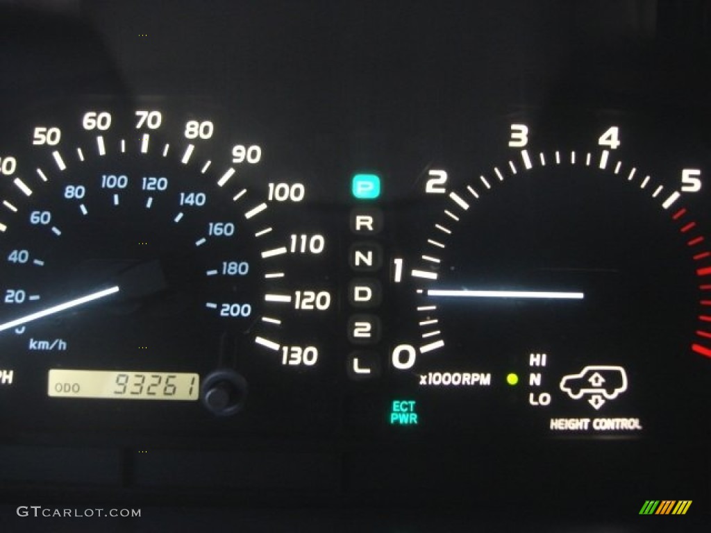 2001 LX 470 - Riverrock Green Metallic / Ivory photo #21