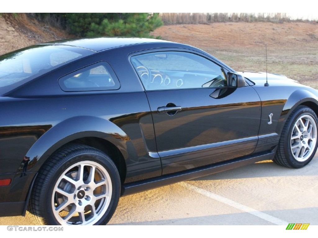 2008 Mustang Shelby GT500 Coupe - Black / Black photo #10