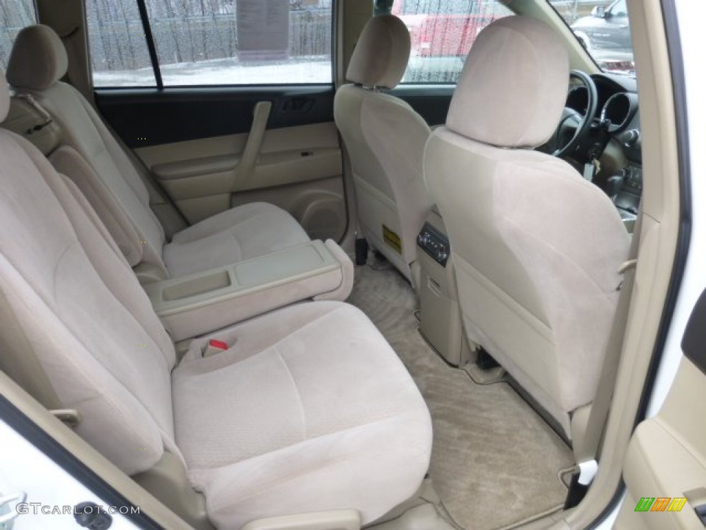 2008 Toyota Highlander 4WD Rear Seat Photos