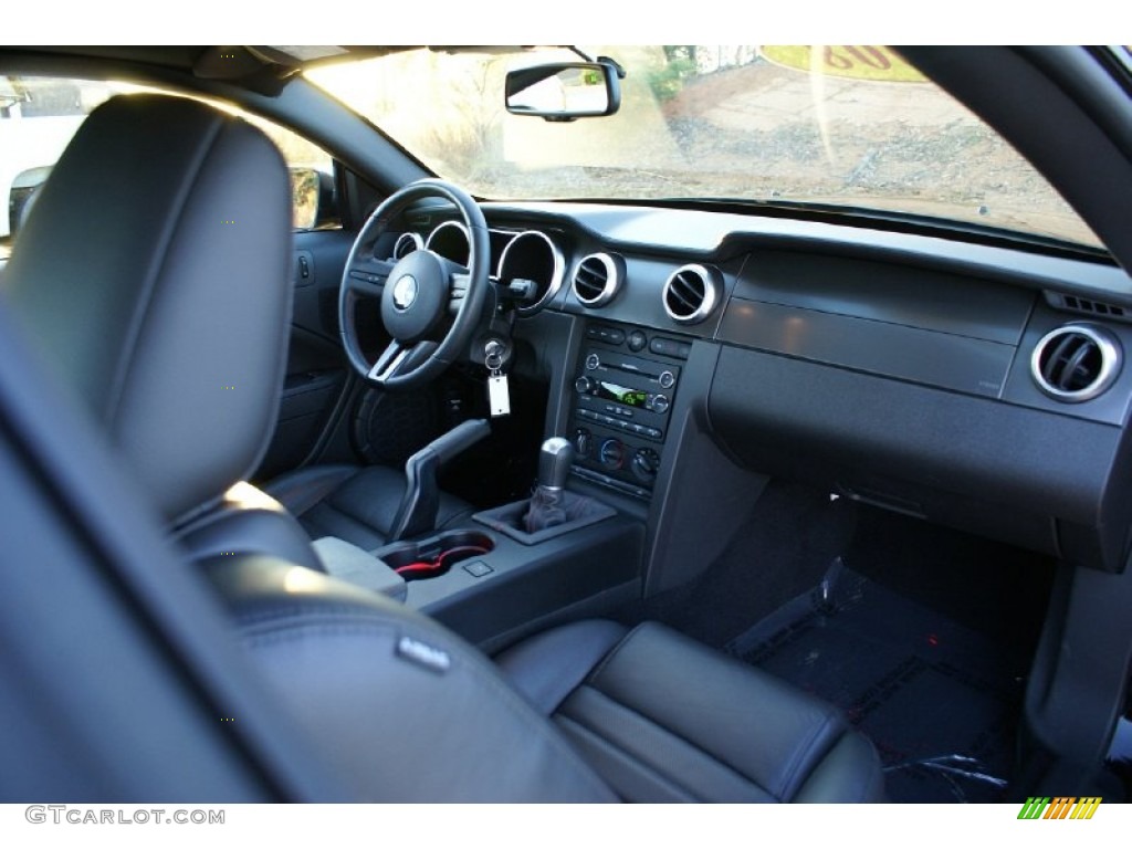 2008 Mustang Shelby GT500 Coupe - Black / Black photo #25