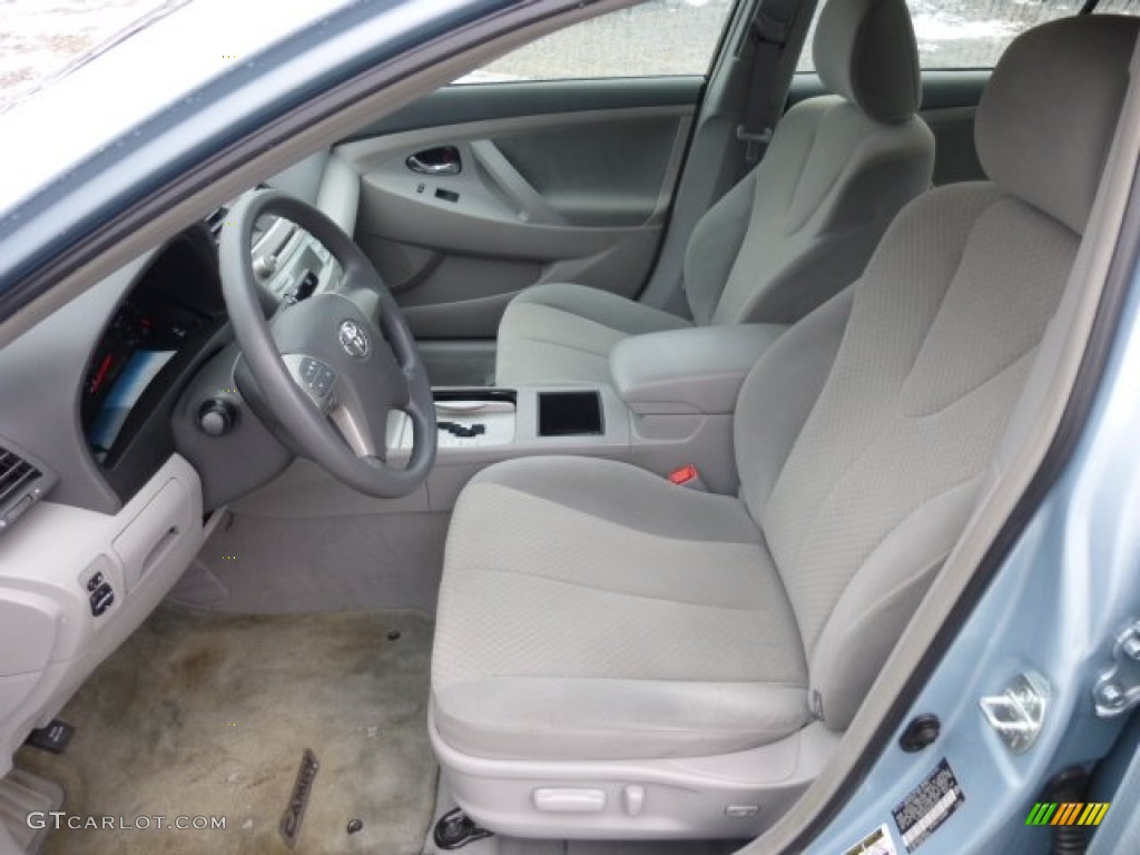 2009 Toyota Camry LE Front Seat Photo #77033838