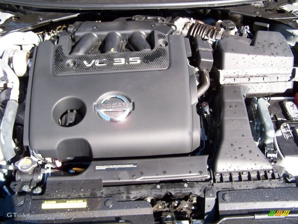 2012 Nissan Altima 3.5 SR Engine Photos