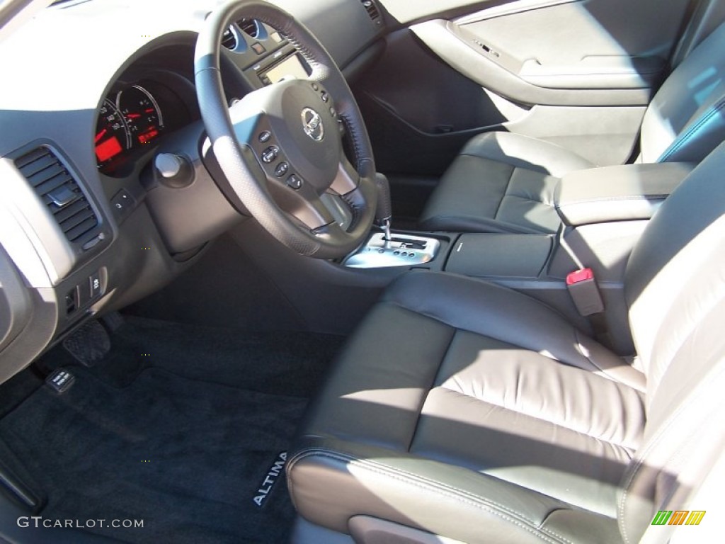 2012 Altima 3.5 SR - Brilliant Silver / Charcoal photo #12