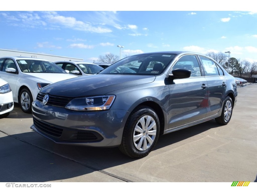 Platinum Gray Metallic 2013 Volkswagen Jetta S Sedan Exterior Photo #77035824