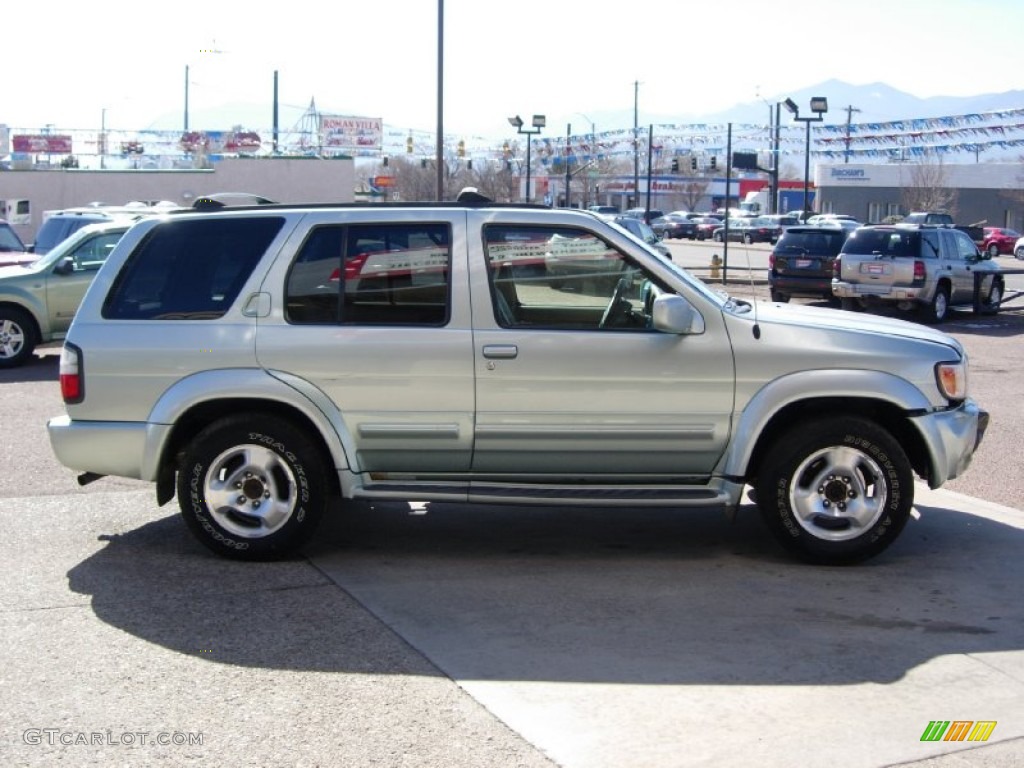 1999 QX4 4x4 - Arctic Green Metallic / Beige photo #12