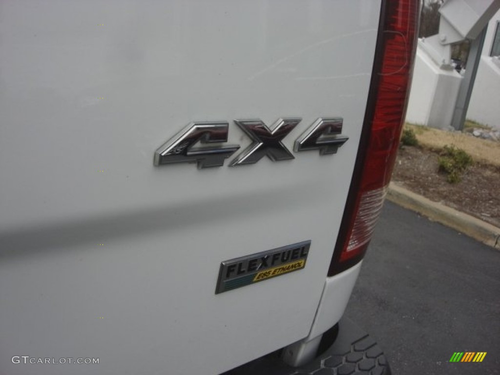 2012 Ram 1500 SLT Quad Cab 4x4 - Bright White / Dark Slate Gray/Medium Graystone photo #25