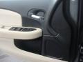 Tungsten Metallic - 200 Touring Sedan Photo No. 16