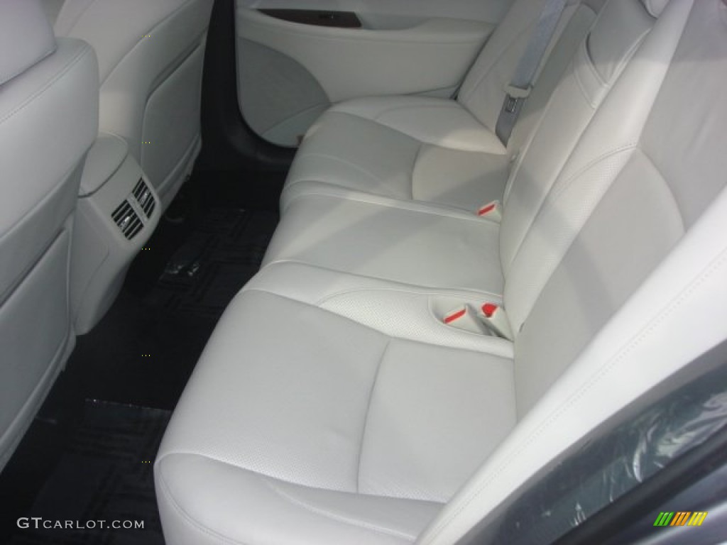 2012 Lexus ES 350 Rear Seat Photo #77038083