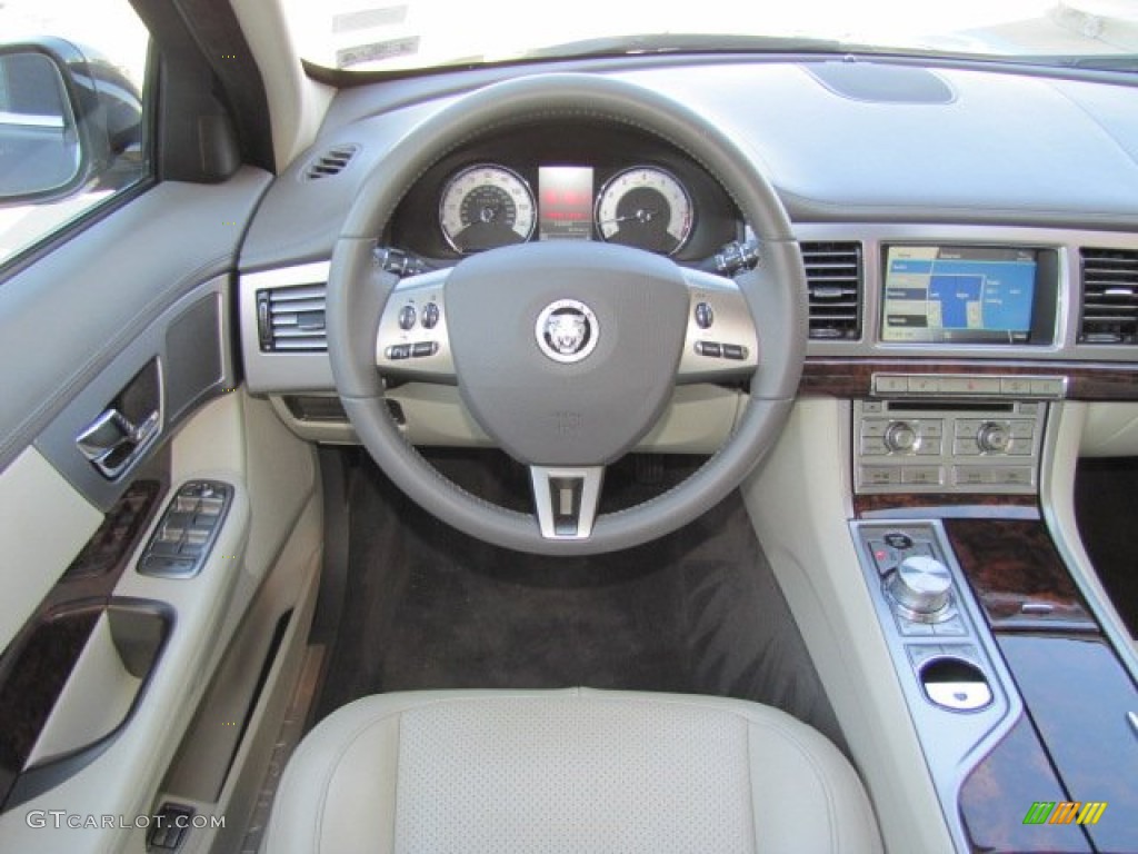 2010 Jaguar XF Premium Sport Sedan Ivory Dashboard Photo #77039448