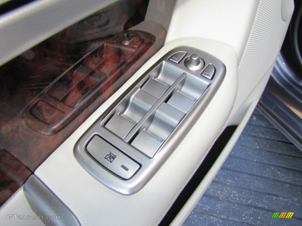 2010 Jaguar XF Premium Sport Sedan Controls Photo #77039866