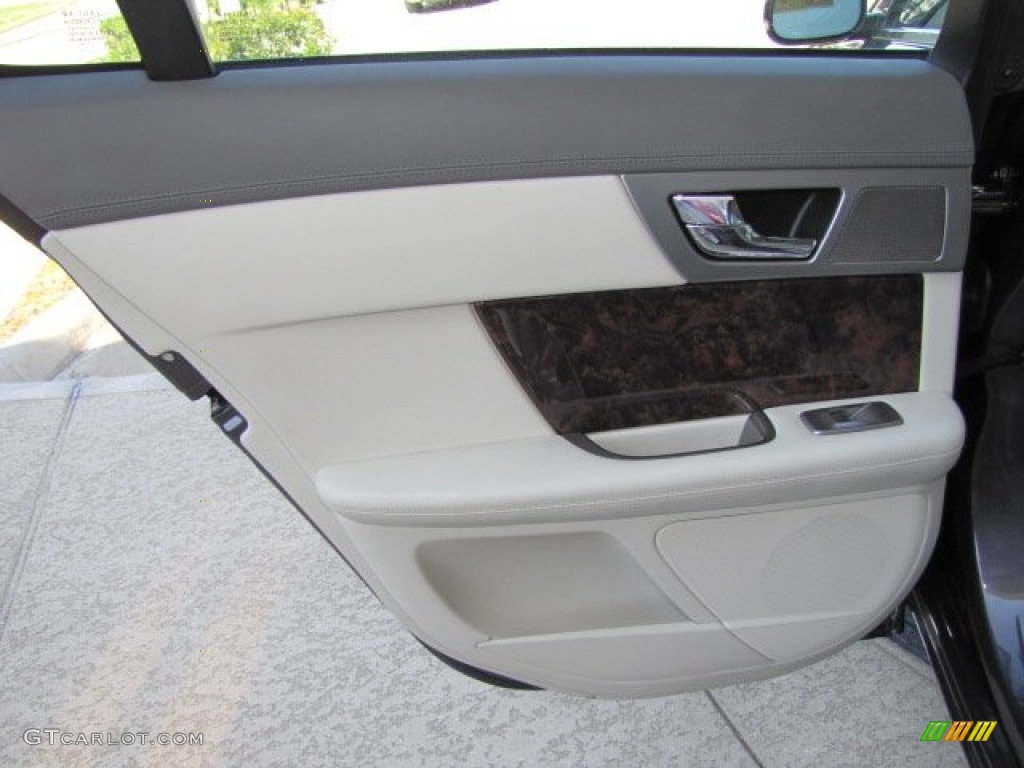 2010 Jaguar XF Premium Sport Sedan Ivory Door Panel Photo #77039880