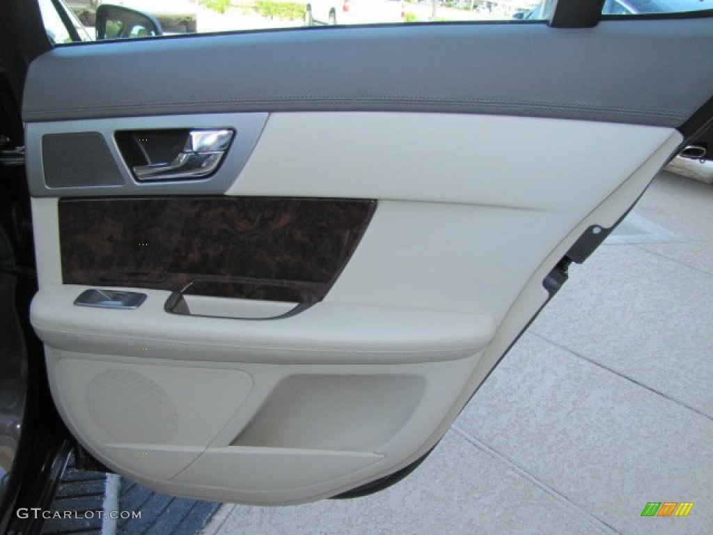 2010 Jaguar XF Premium Sport Sedan Ivory Door Panel Photo #77039895
