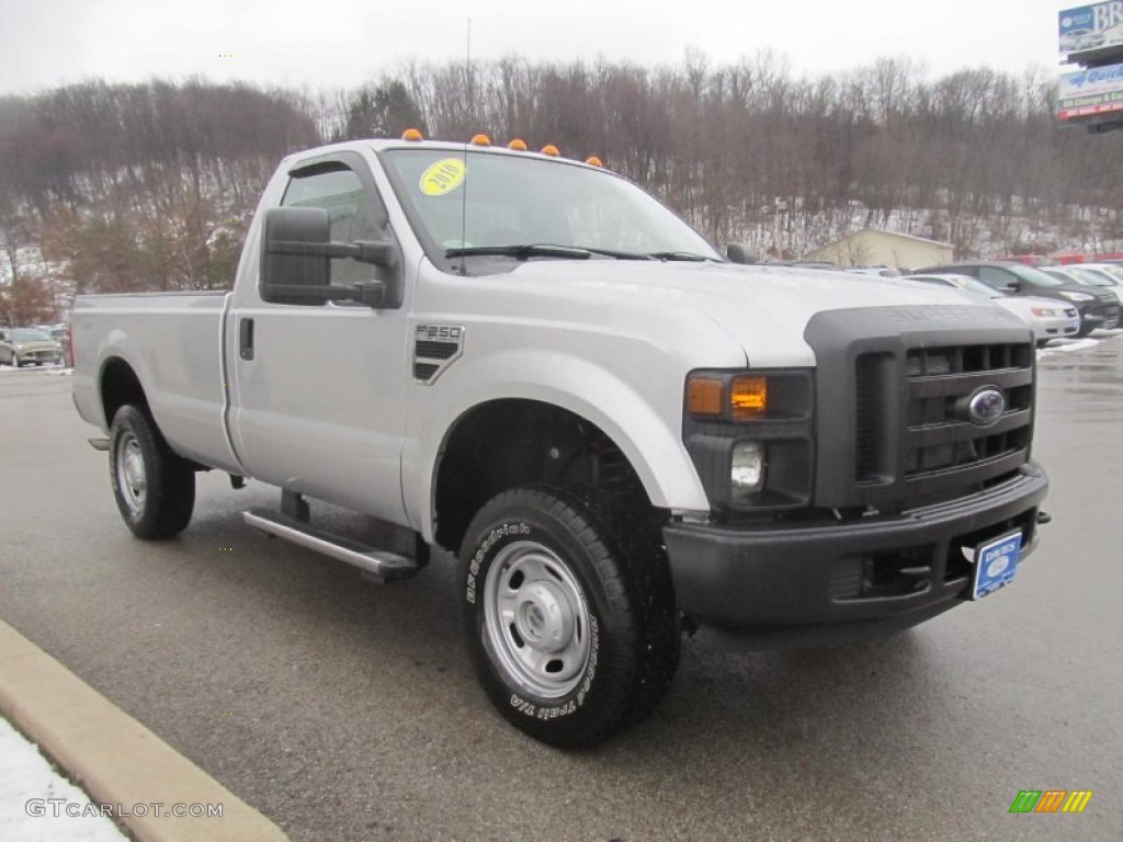 2010 F250 Super Duty XL Regular Cab 4x4 - Ingot Silver Metallic / Medium Stone photo #7