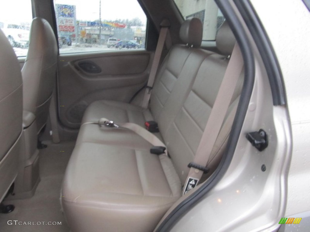 Medium Parchment Beige Interior 2001 Ford Escape XLT V6 4WD Photo #77040648