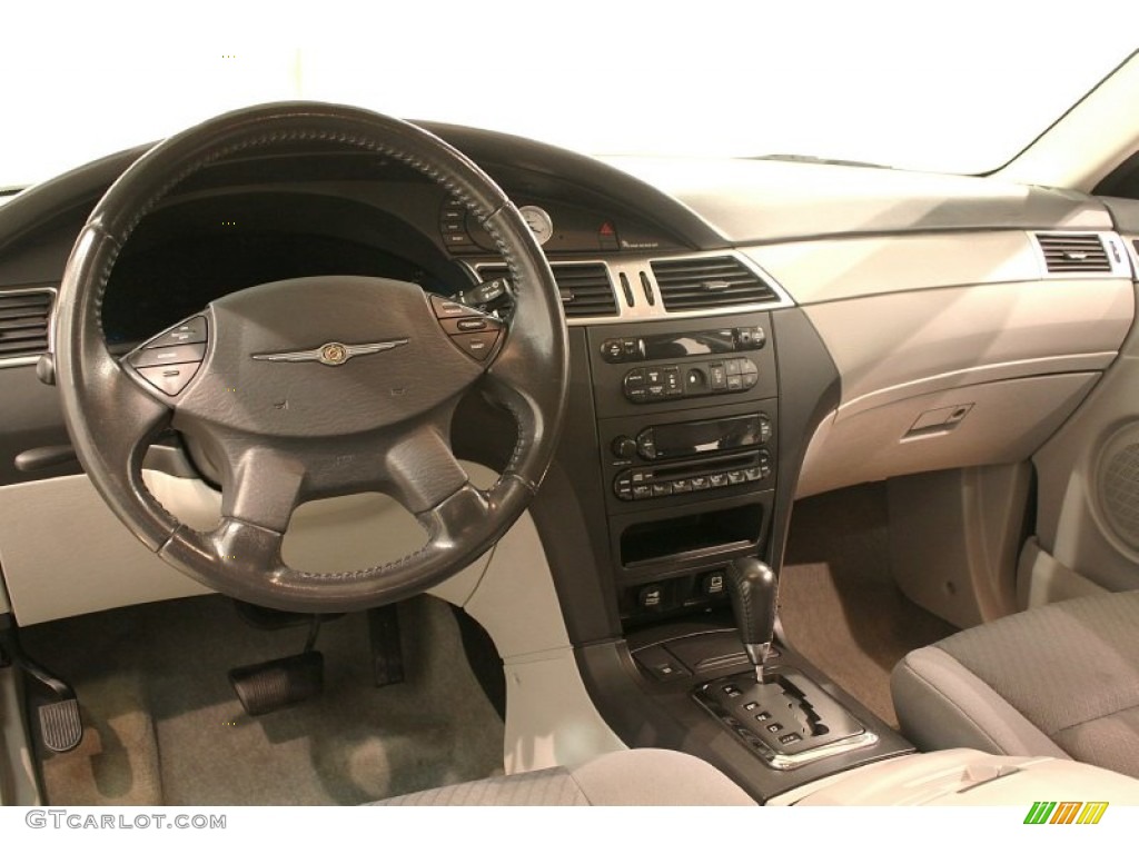 2007 Chrysler Pacifica Touring Pastel Slate Gray Dashboard Photo #77040729