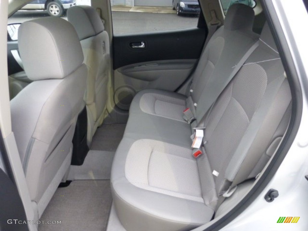 2013 Nissan Rogue SV AWD Rear Seat Photo #77041014