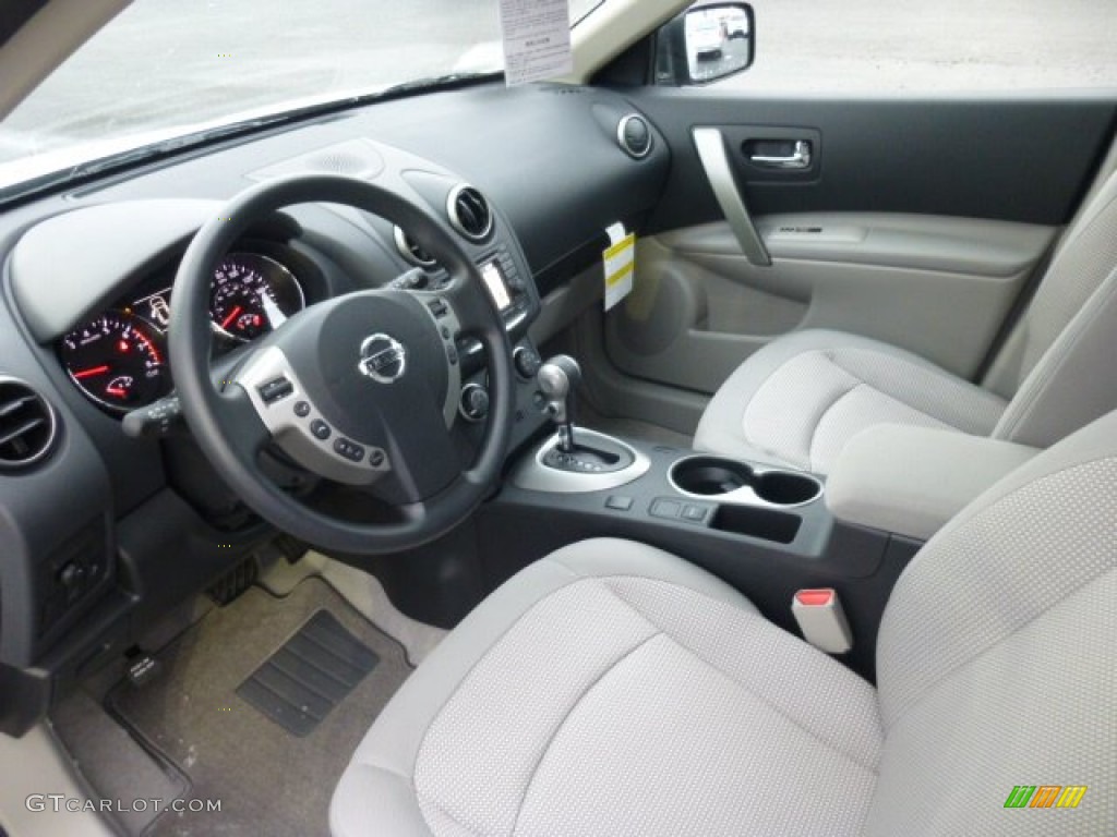2013 Nissan Rogue SV AWD Interior Color Photos