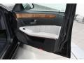 Black - E 350 4Matic Sedan Photo No. 13