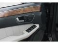 Black - E 350 4Matic Sedan Photo No. 17