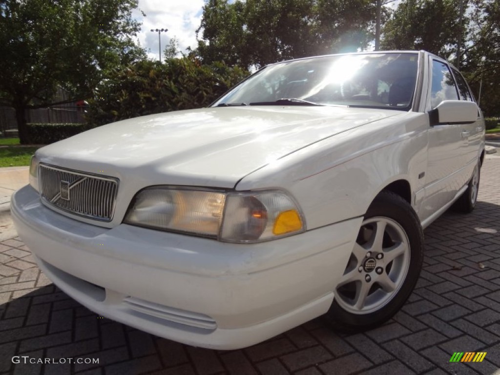 1998 S70 GLT - White / Tan photo #1