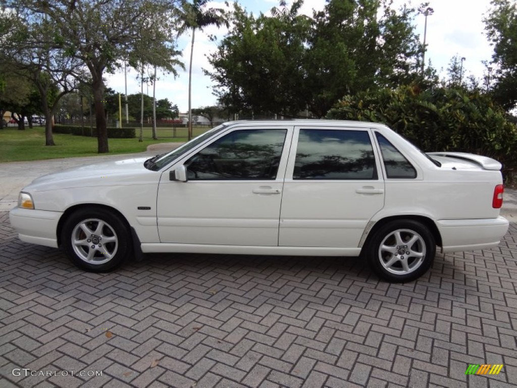 White 1998 Volvo S70 GLT Exterior Photo #77044935