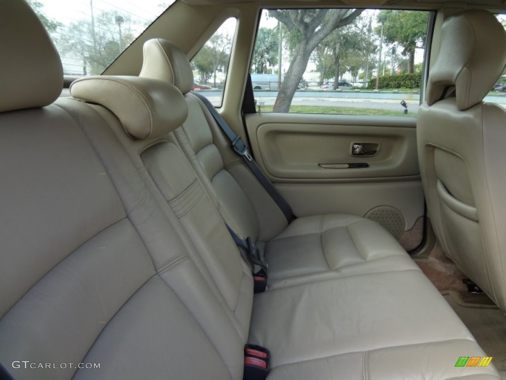 1998 S70 GLT - White / Tan photo #12