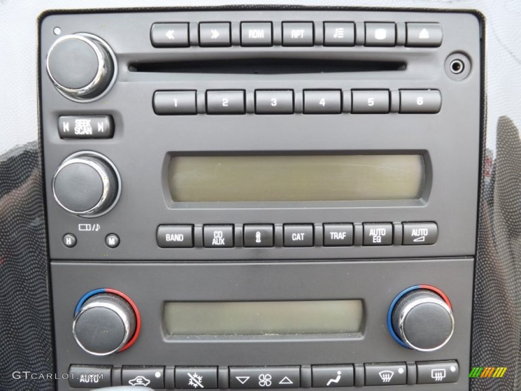 2010 Chevrolet Corvette Convertible Controls Photo #77045185