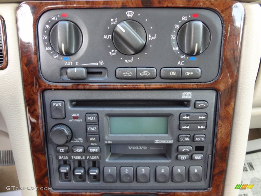 1998 S70 GLT - White / Tan photo #17