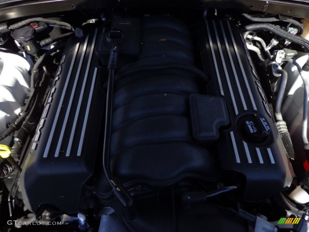 2012 Chrysler 300 SRT8 6.4 Liter HEMI SRT OHV 16-Valve MDS V8 Engine Photo #77045353