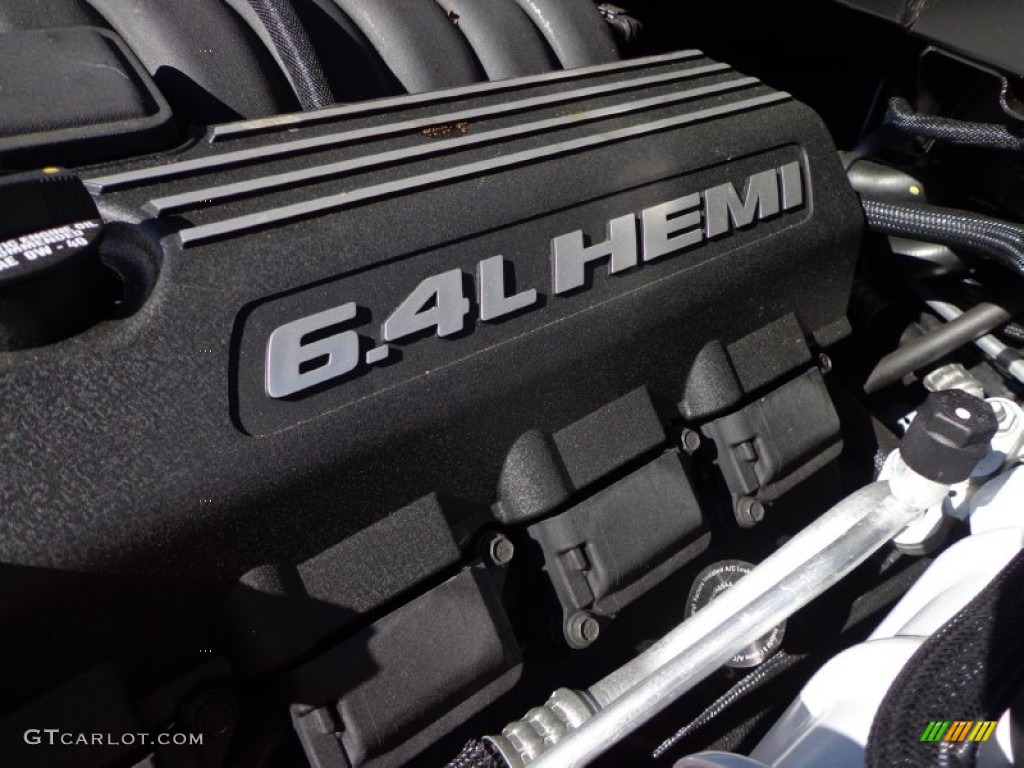 2012 Chrysler 300 SRT8 6.4 Liter HEMI SRT OHV 16-Valve MDS V8 Engine Photo #77045371