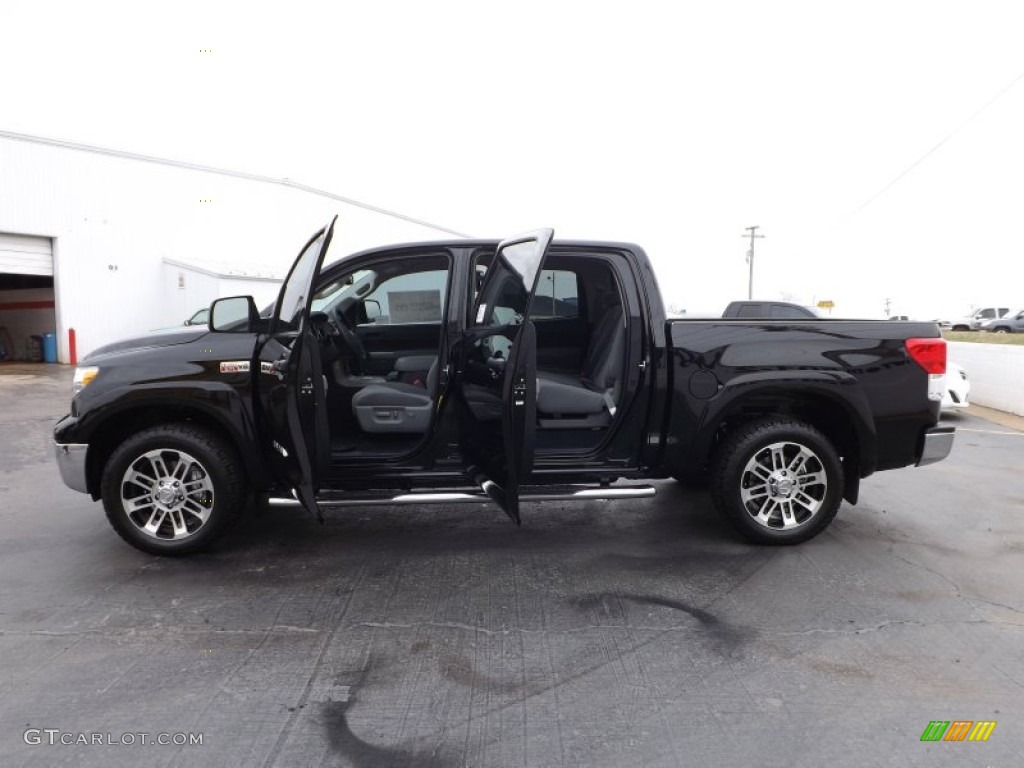 2013 Tundra TSS CrewMax 4x4 - Black / Graphite photo #6