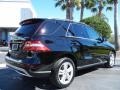 Black - ML 350 4Matic Photo No. 7