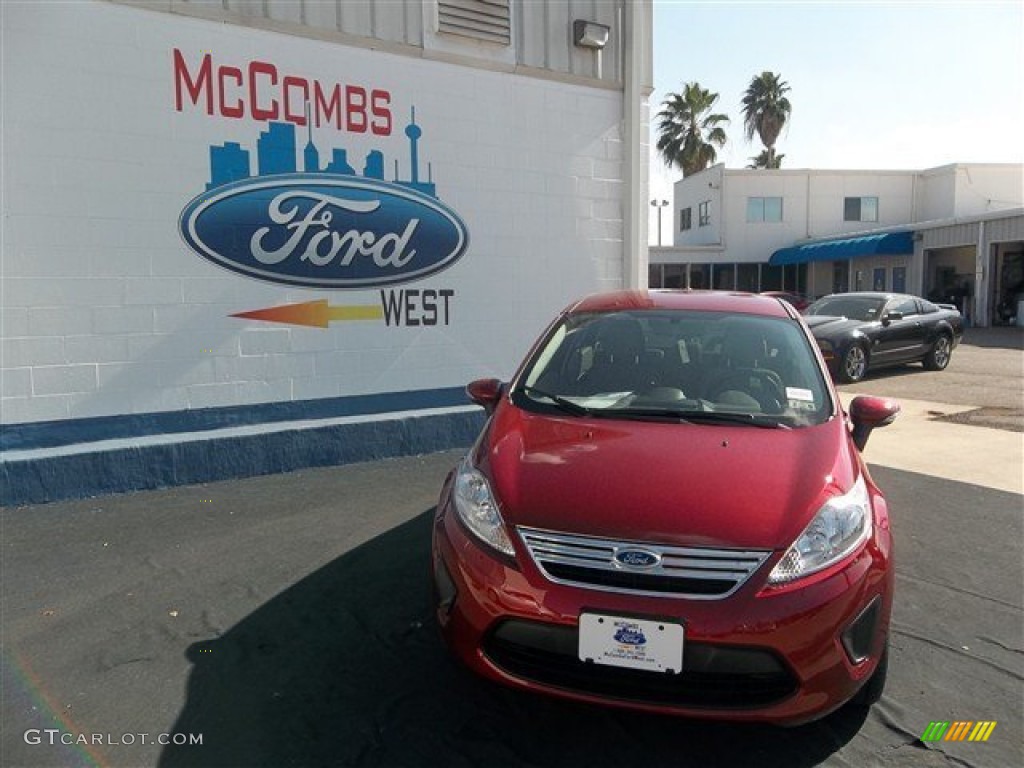 2013 Fiesta SE Sedan - Ruby Red / Charcoal Black/Light Stone photo #1