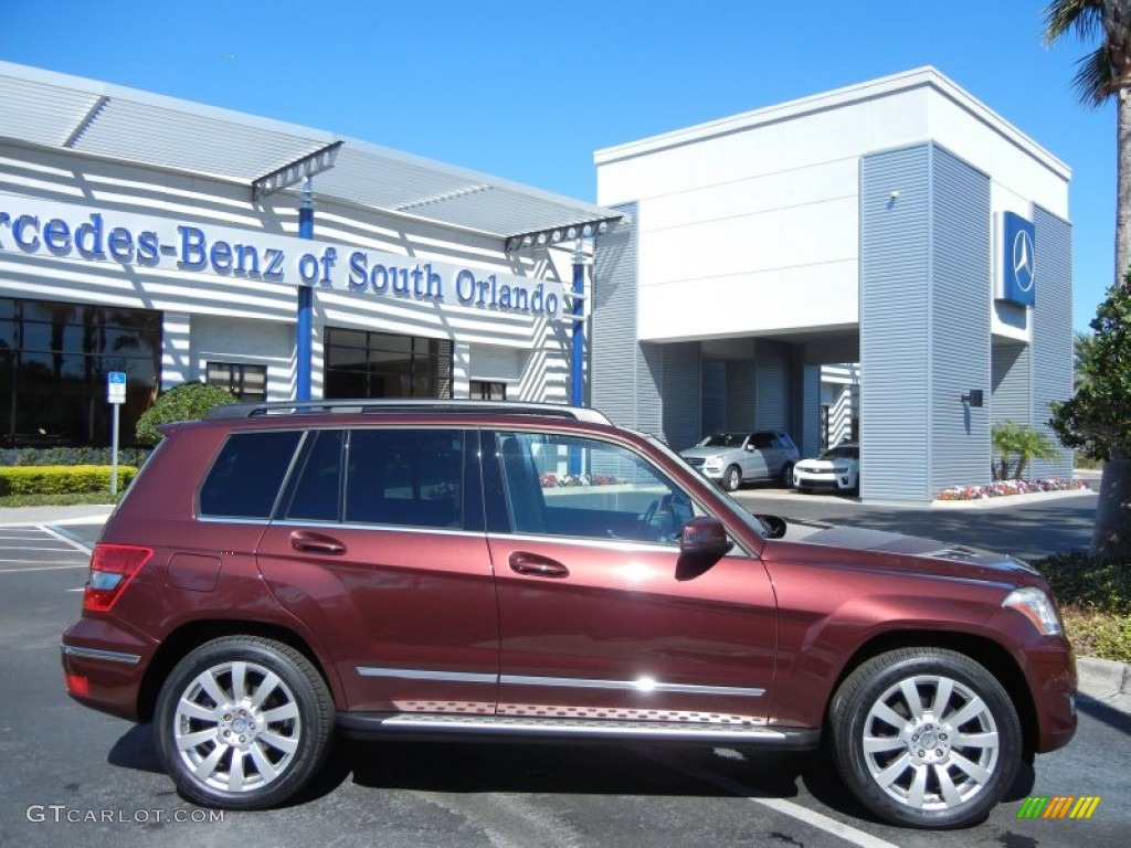 2011 GLK 350 - Barolo Red Metallic / Almond/Black photo #8