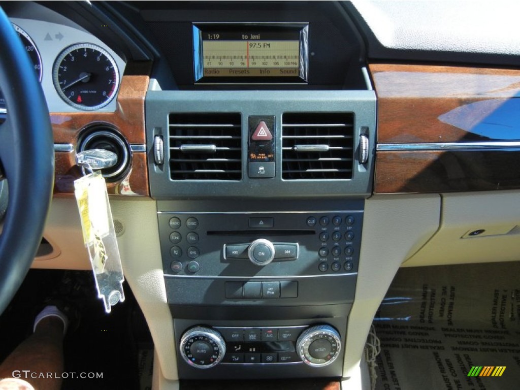 2011 GLK 350 - Barolo Red Metallic / Almond/Black photo #22