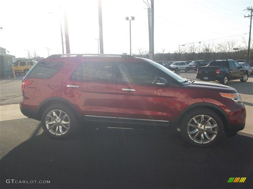 2013 Explorer XLT - Ruby Red Metallic / Medium Light Stone photo #8